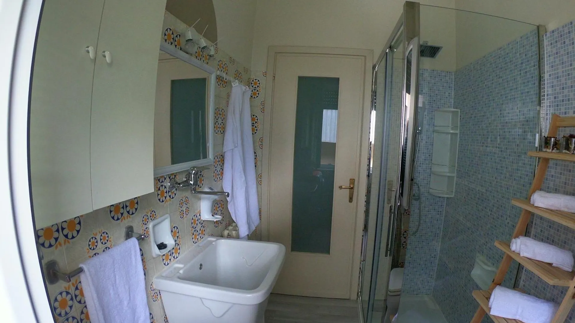 Casa Vacanze Da Emanuela Darfo Boario Terme 0*,  Italy